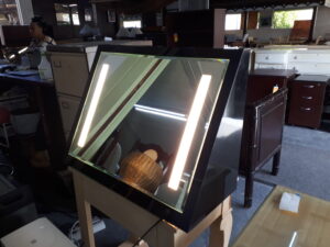 Electric Mirror