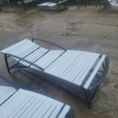 Aluminum Reclining Lounger