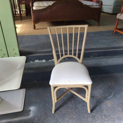 Pair of Wicker Dining Chairs w/Cushion (Auction)