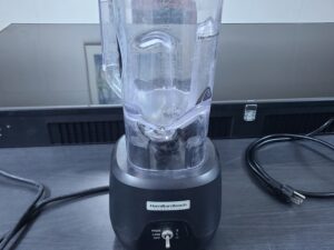 Hamilton Beach Commercial Blender ( No cup cover)
