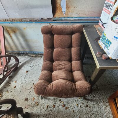 Single Tufted Chair